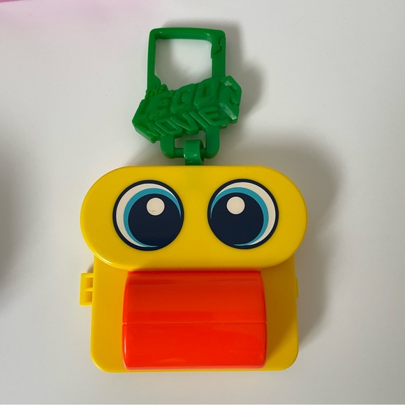 4/$15 Lot of 4 LEGO MOVIE Happy Meal Toys McDonalds Key Chain Keyring "No puzzle - Picture 3 of 11